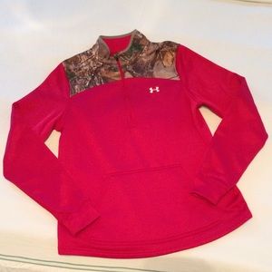 UnderArmour Women’s Caliber half zip jacket